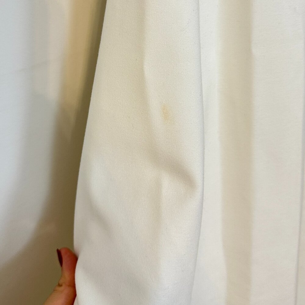 REFORMATION Mikol Pleated Midi Dress in White Size Medium - Picture 8 of 12